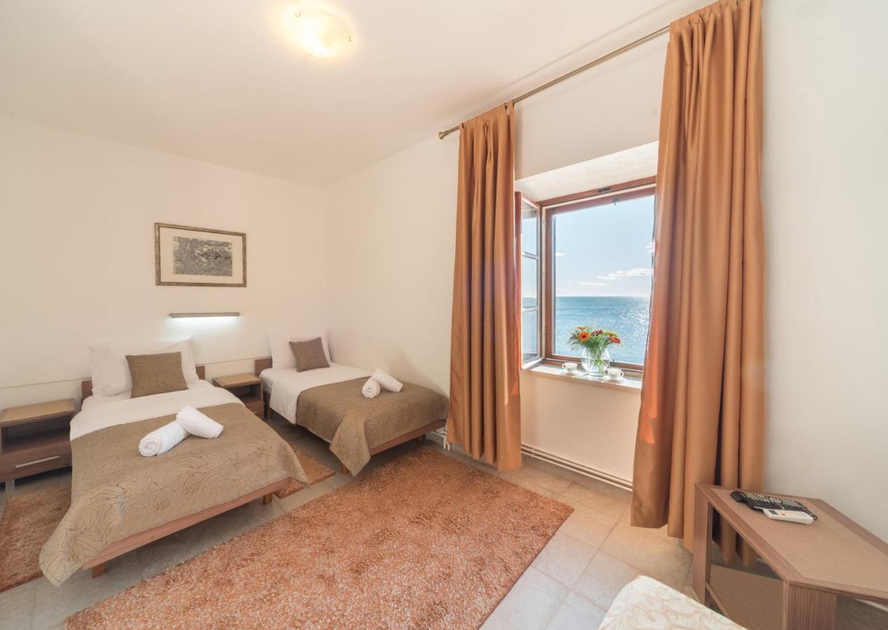 Apartment R Club Old Town *