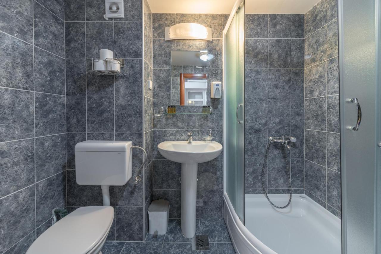 Apartment R Club Old Town Budva
